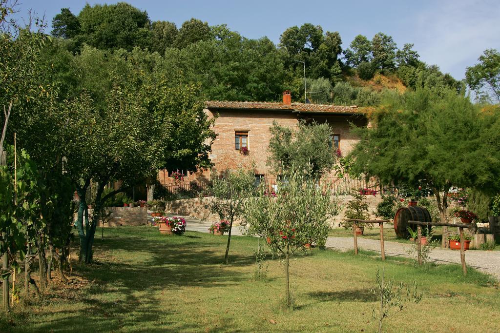 Podere Il Pero Siena Exterior foto