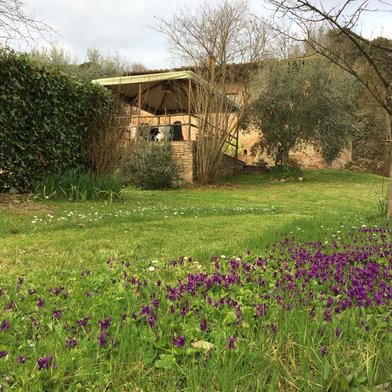 Podere Il Pero Siena Exterior foto